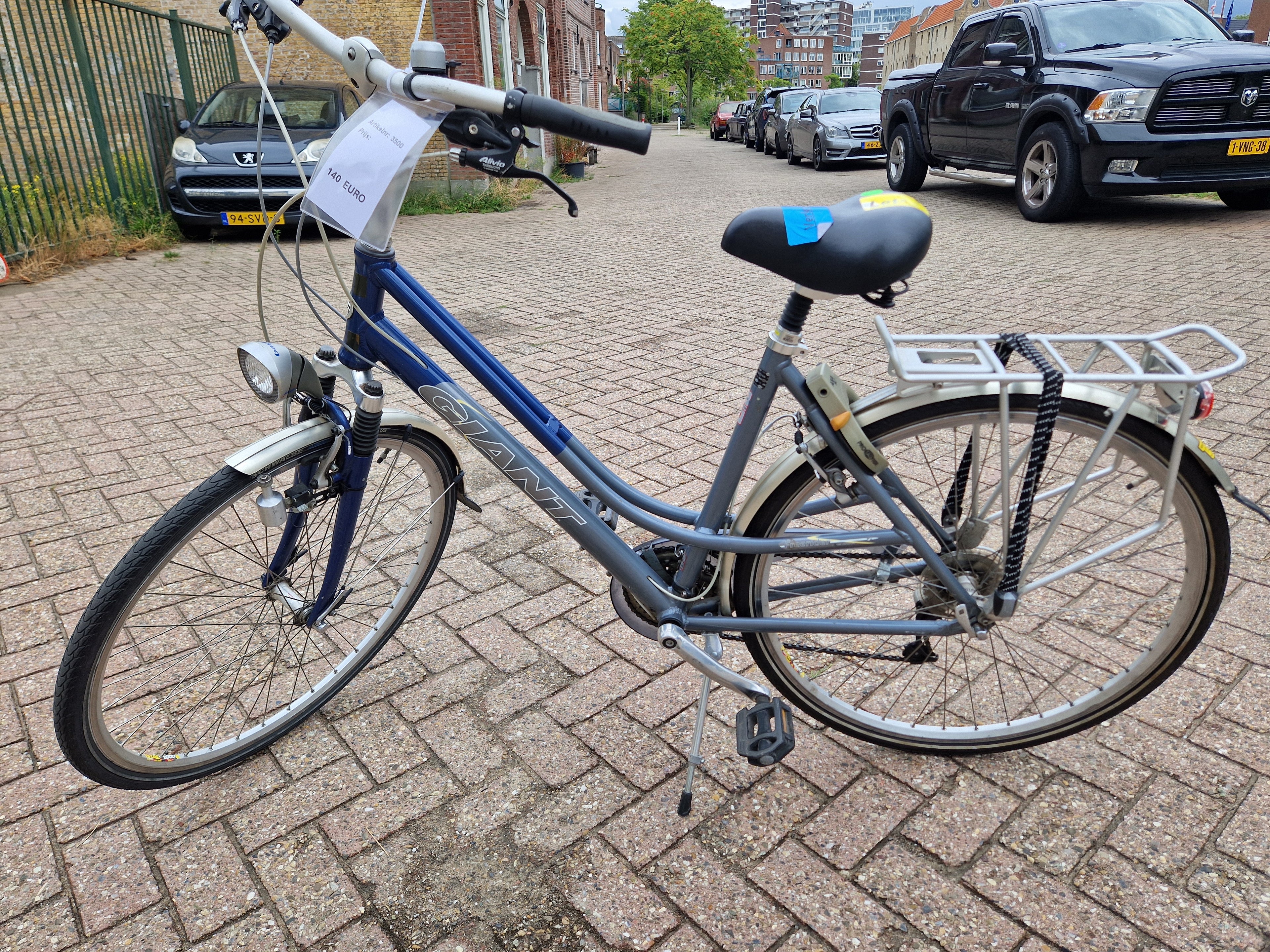 Giant Freerider 28 inch wielen en een framehoogte van 50 cm.